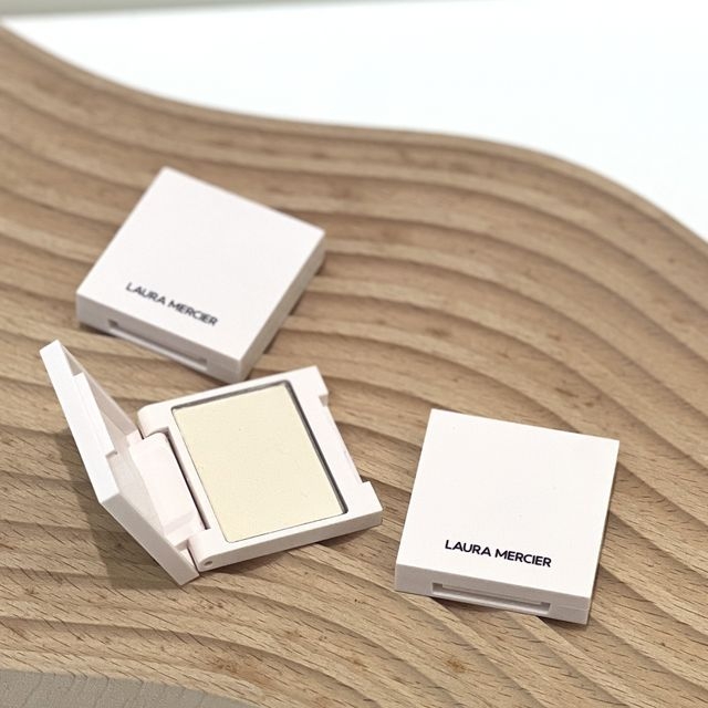 Laura Mercier蘿拉蜜思極致煥顏蜜光完美蜜粉餅2g<小樣版本>
