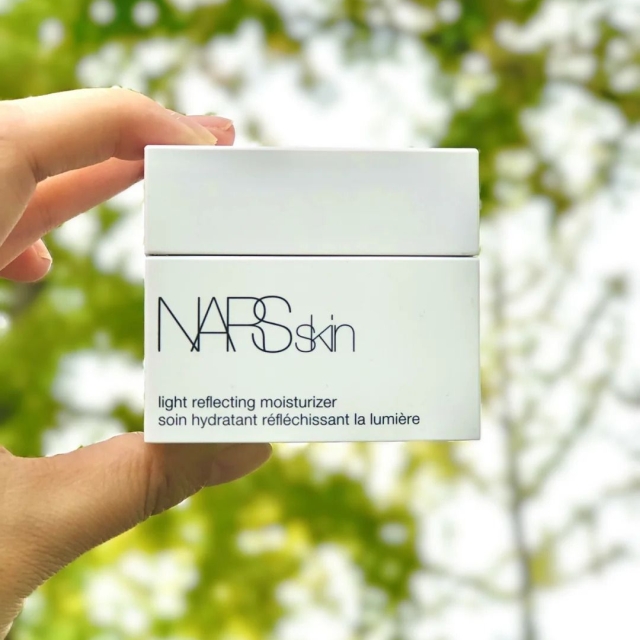 NARS裸光賦活彈潤水凝霜14ml