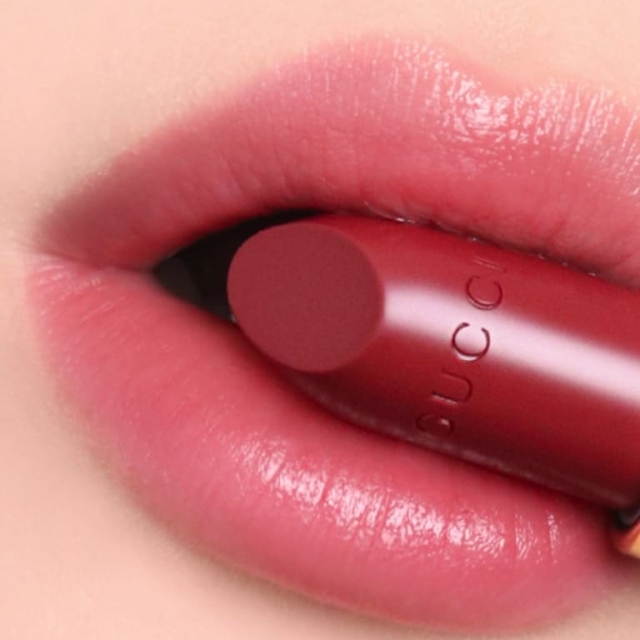Gucci古馳薄紗唇膏3.5g#203