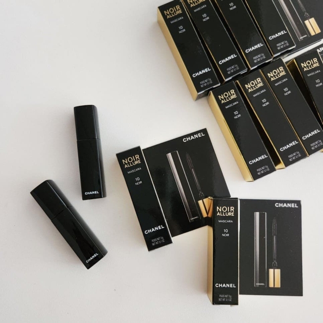 Chanel香奈兒超炫耀4D修護睫毛膏3g#10NOIR