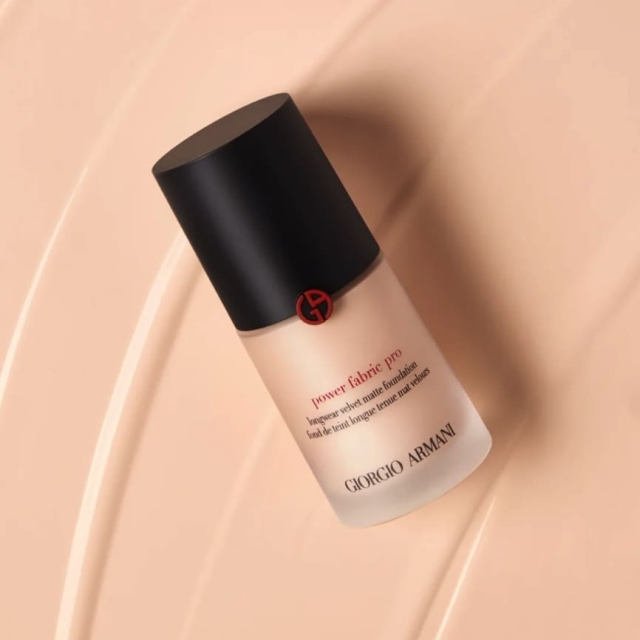 GIORGIO ARMANI亞曼尼高訂完美絲絨水慕斯粉底PRO30ml#3