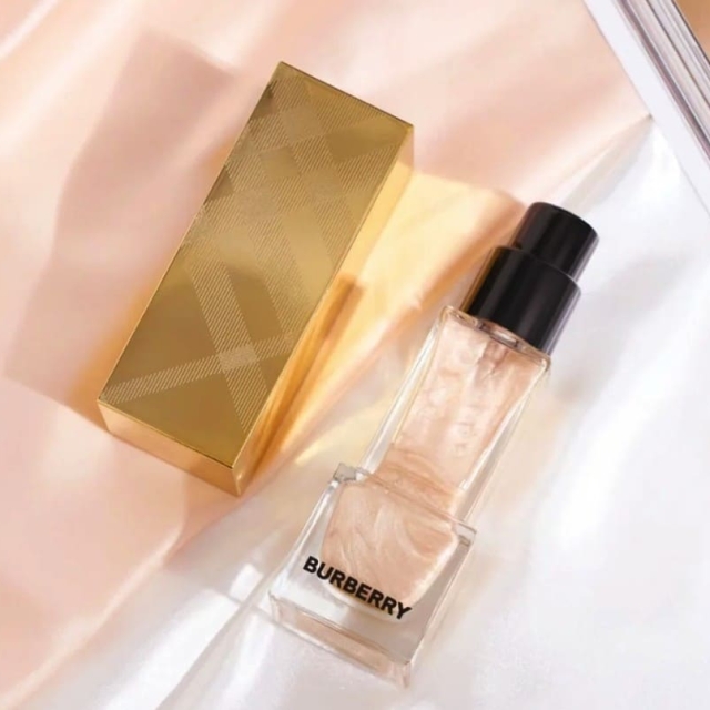 Burberry博柏利鎏光煥亮妝前乳30ml