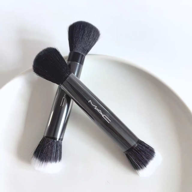 MAC多功能雙頭化妝刷