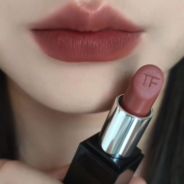 Tom Ford湯姆福特設計師微霧唇膏3g#100（寂境黑漆）