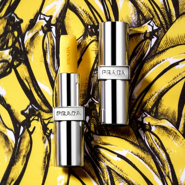 Prada普拉達經典潤唇膏3.8g#妄甜香蕉