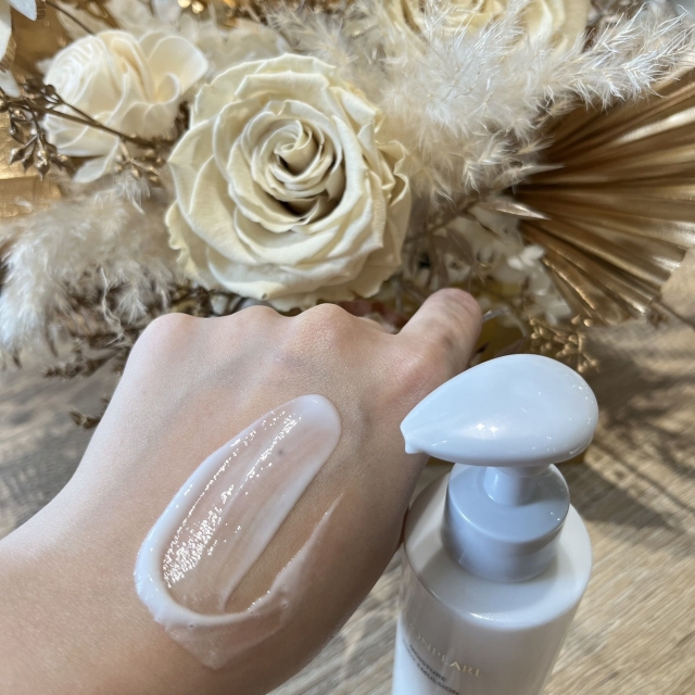 MIKIMOTO珍珠潤澤身體乳180ml