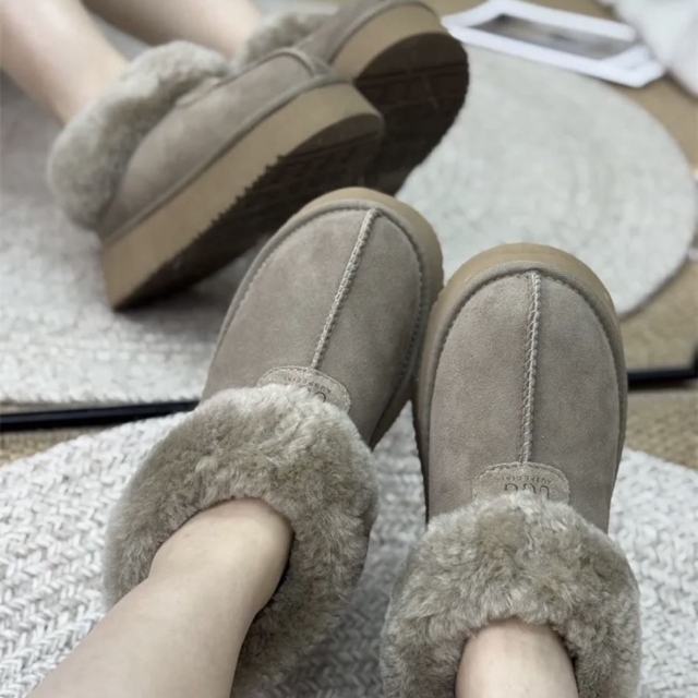 UGG AUSPECIAL NITASS雪地靴（摩卡棕）