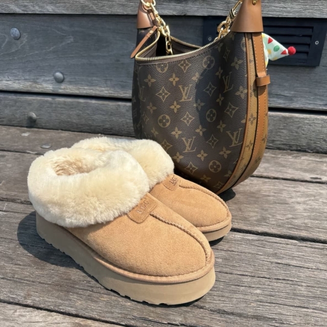 UGG AUSPECIAL NITASS雪地靴（栗子色）