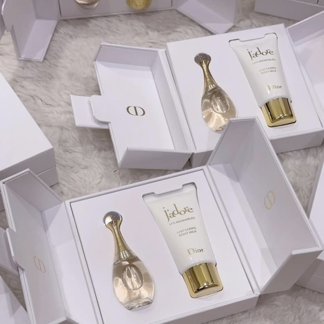 DIOR迪奧J'adore香氛精巧禮盒（香水5ml+身體乳20ml）
