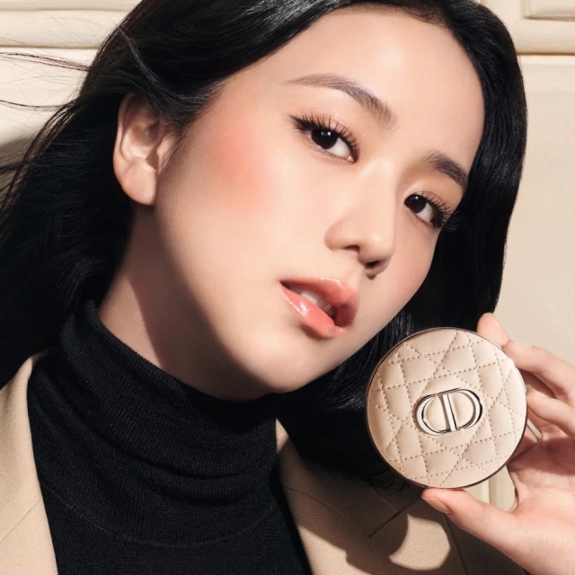 Dior迪奧超完美柔光蜜粉餅6g#00柔光