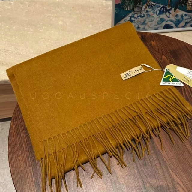 UGG AUSPECIAL素面羊毛圍巾#薑黃色（AT013）