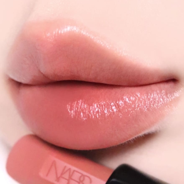 NARS奢慾緞光唇膏3.8g#829 BLAME