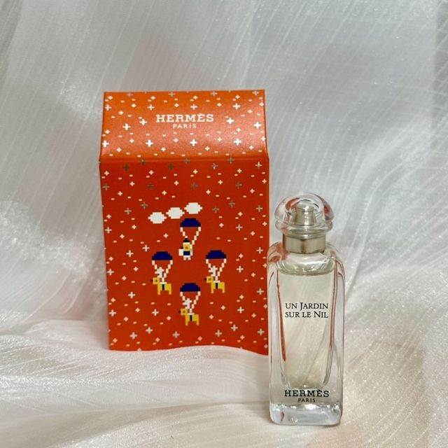 Hermes愛馬仕尼羅河花園淡香水7.5ml（聖誕限定包裝）