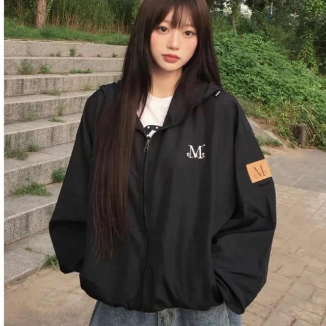 Mucent MILAN LOGO連帽風衣外套