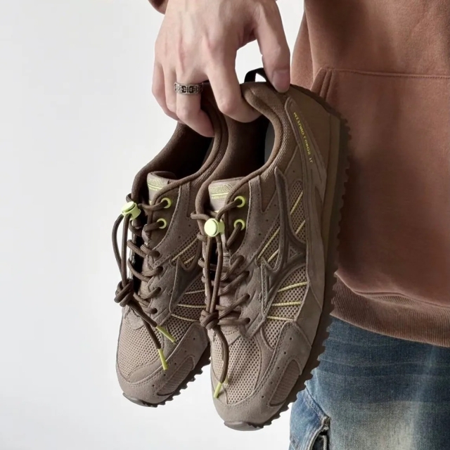 Mizuno LG 60s TL 復古老錢風麂皮運動鞋-棕褐