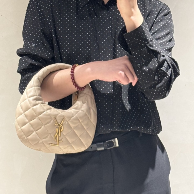 【精品】 SAINT LAURENT YSL ICARINO 絎縫納帕皮手袋-奶茶色