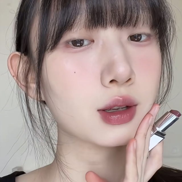 【美妝】TOM FORD湯姆福特雪映流光限定琉璃煥彩唇膏3.3g#03 Fireside