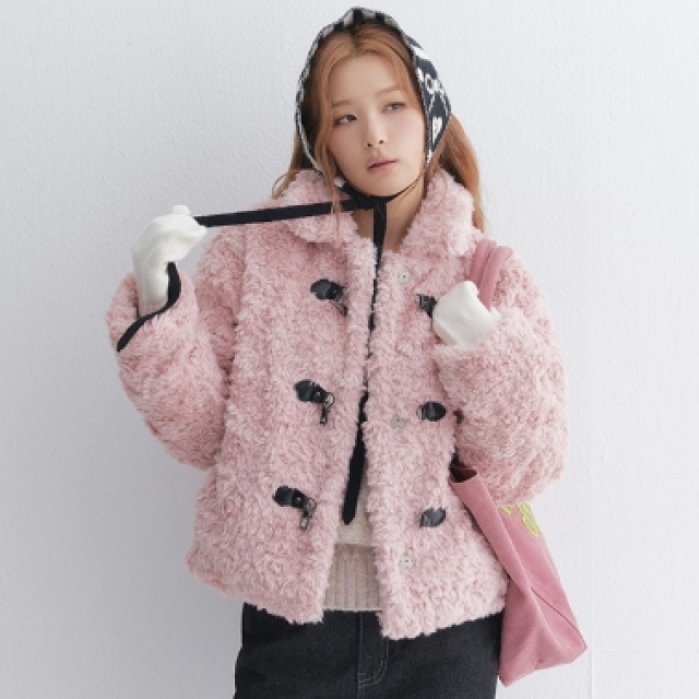 【韓國】Marie Claire 卷毛質感仿皮草外套 Curly Hair Faux Fur Jacket-淺粉(MAGDJK06MPK)