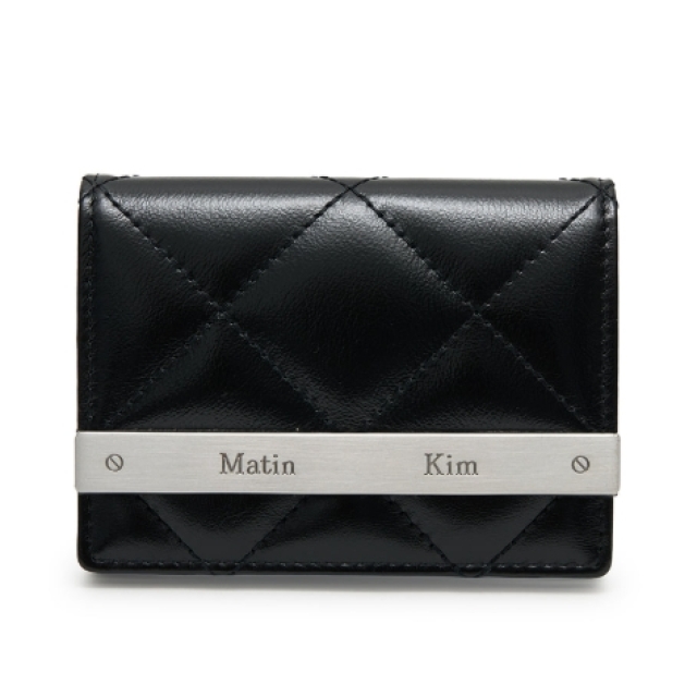 【韓國】MATIN KIM 菱格紋絎縫短夾 PUFF QUILT WALLET-黑色(MK2611WL004MBB)
